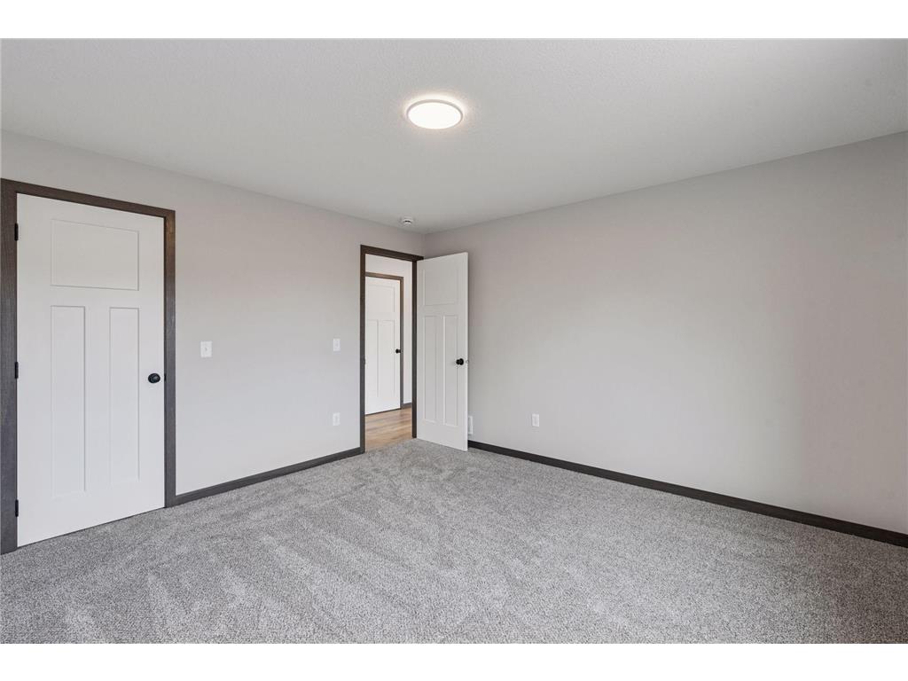 21477 Cottonwood Street NW Oak Grove MN 55011 6780394 image34