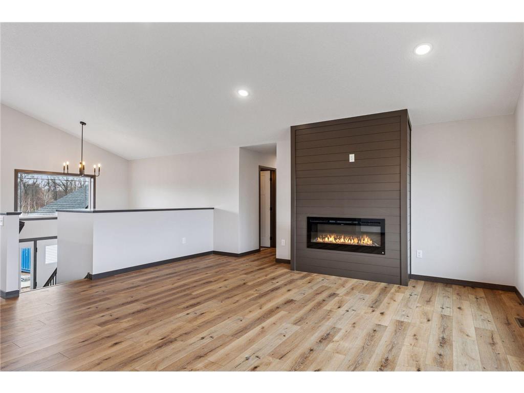 21477 Cottonwood Street NW Oak Grove MN 55011 6780394 image7