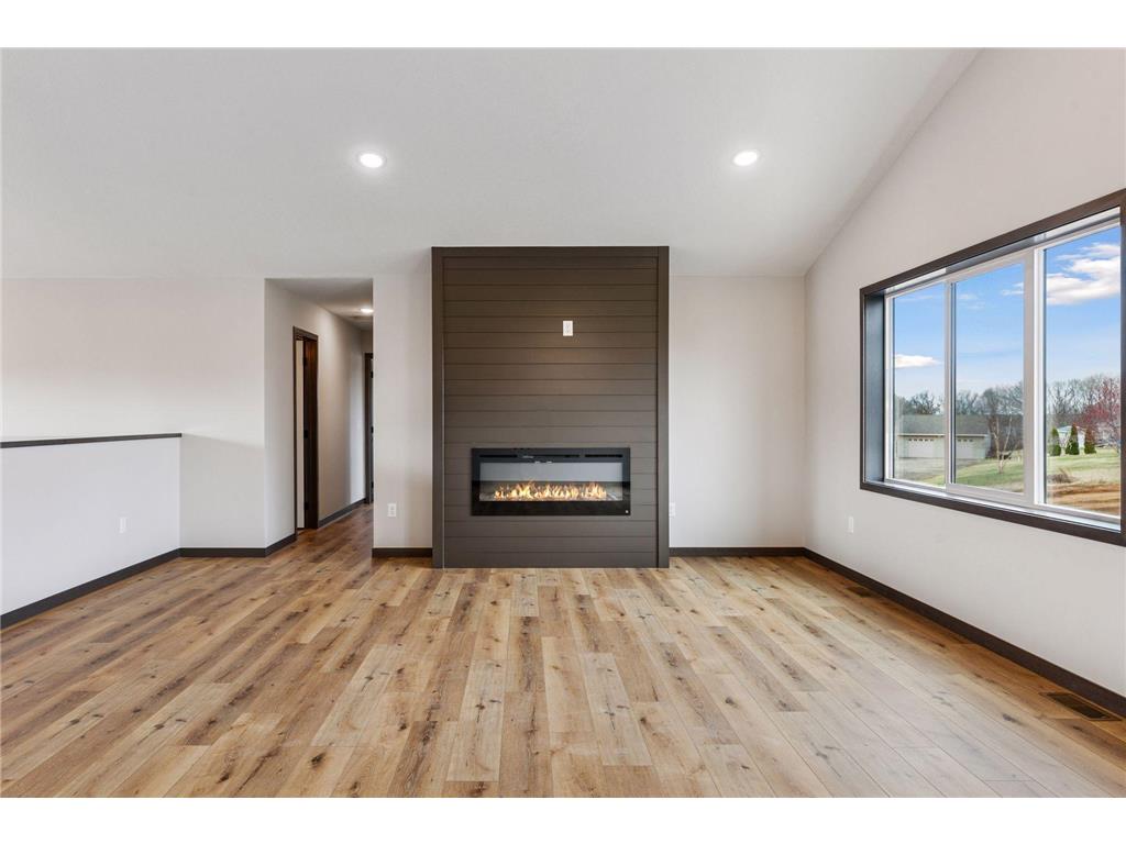 21477 Cottonwood Street NW Oak Grove MN 55011 6780394 image8