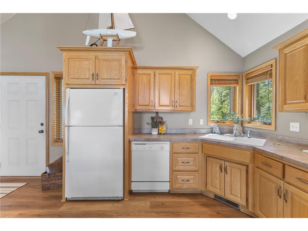 21485 324th Place Lakeside Twp MN 56342 - Mille Lacs Lake 7061040 image16