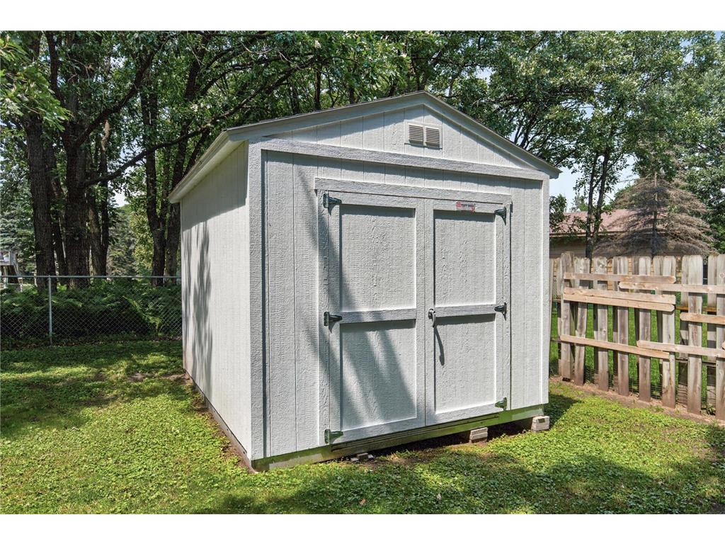 2149 131st Avenue NW Coon Rapids MN 55448 7103223 image37