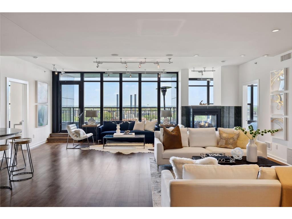 215 10th Avenue S #1004 Minneapolis MN 55415 6342884 image1