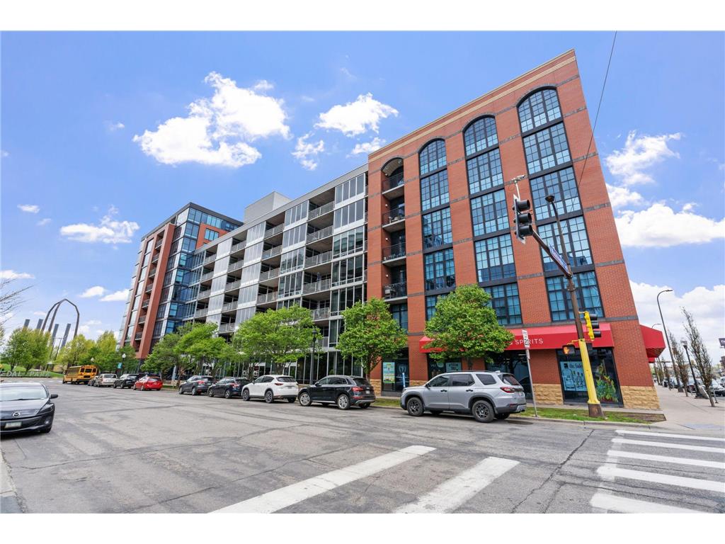 215 10th Avenue S #207 Minneapolis MN 55415 7071940 image1