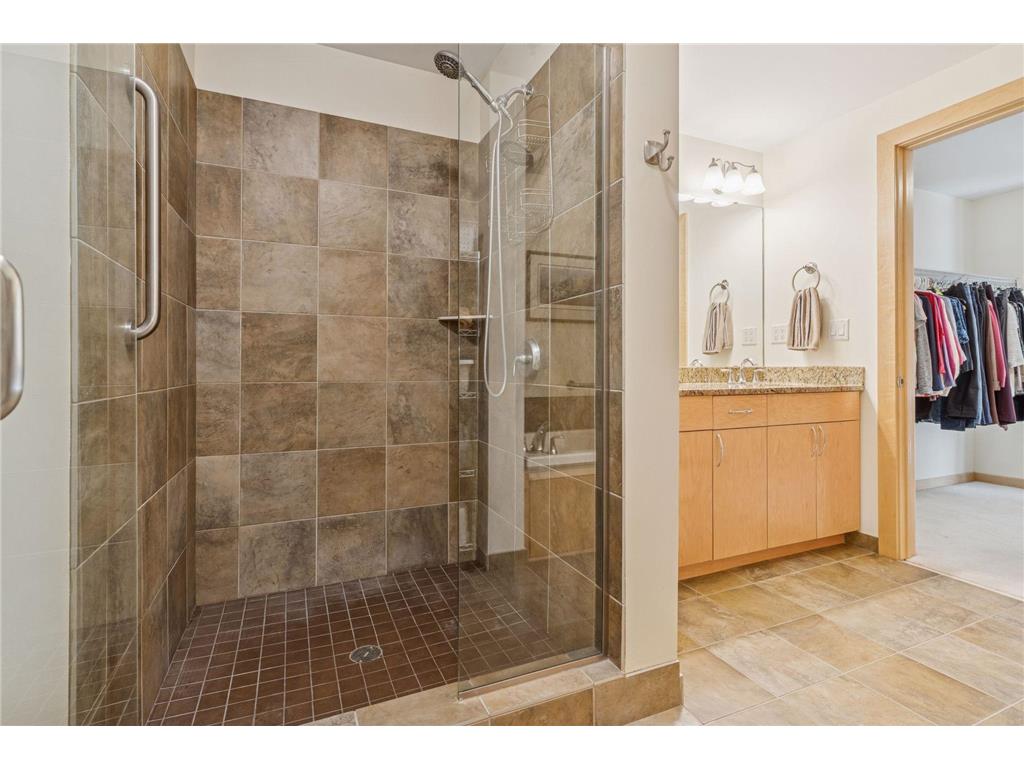 215 10th Avenue S #211 Minneapolis MN 55415 7000861 image36