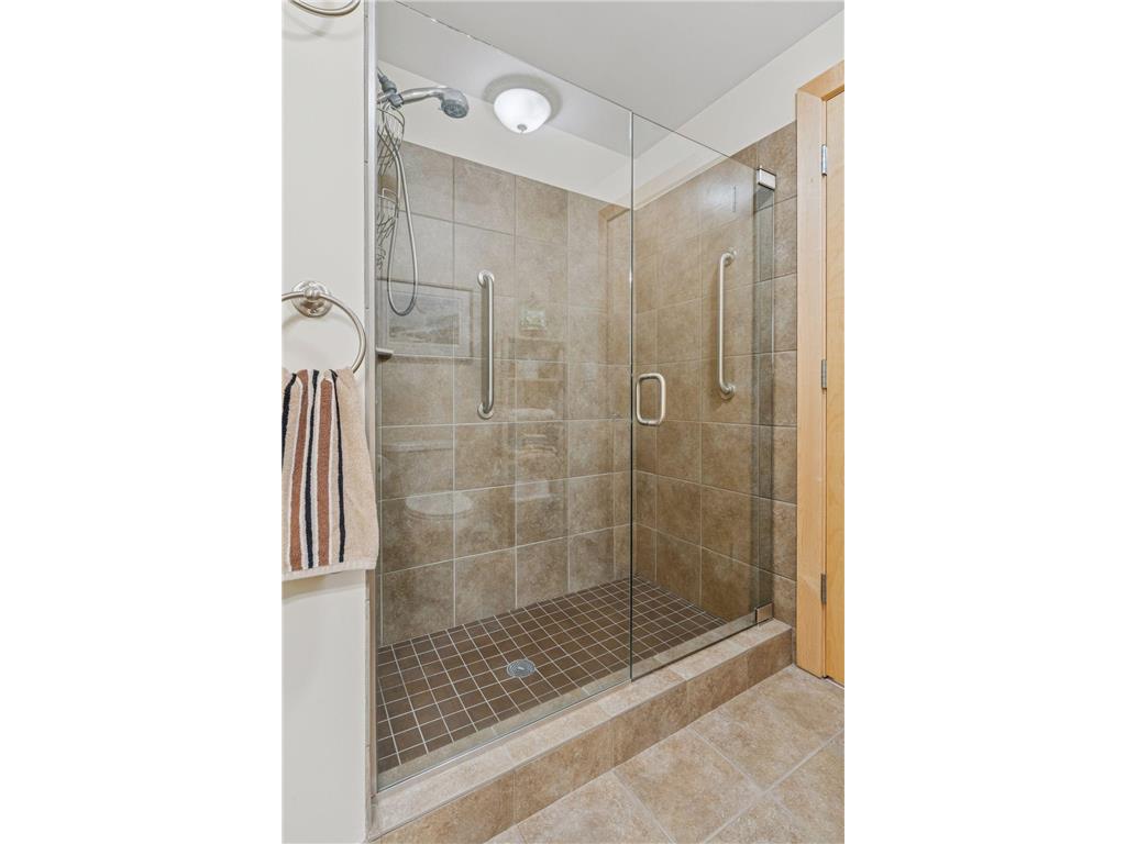 215 10th Avenue S #211 Minneapolis MN 55415 7000861 image44