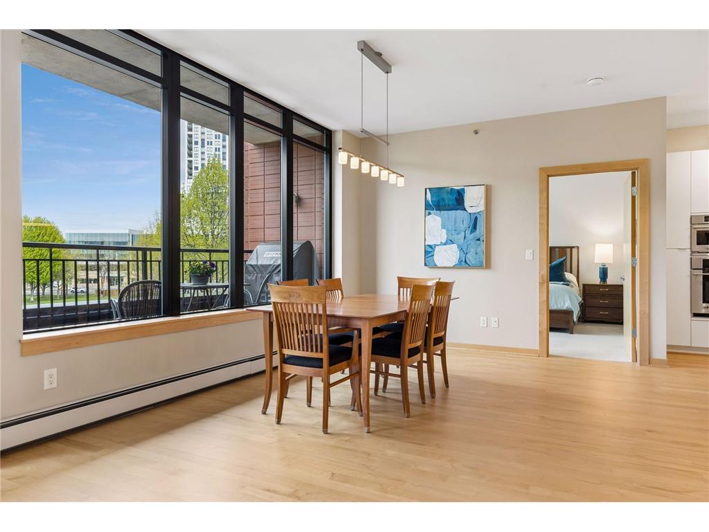 215 10th Avenue S #212 Minneapolis MN 55415 7008621 image12