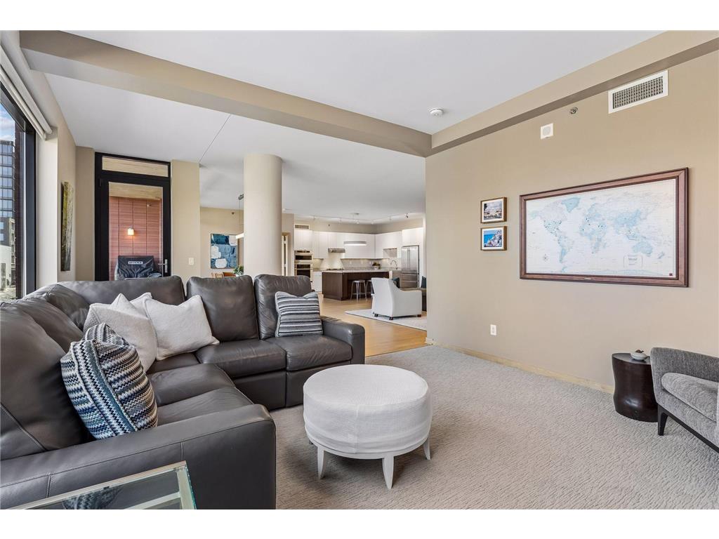 215 10th Avenue S #212 Minneapolis MN 55415 7008621 image22
