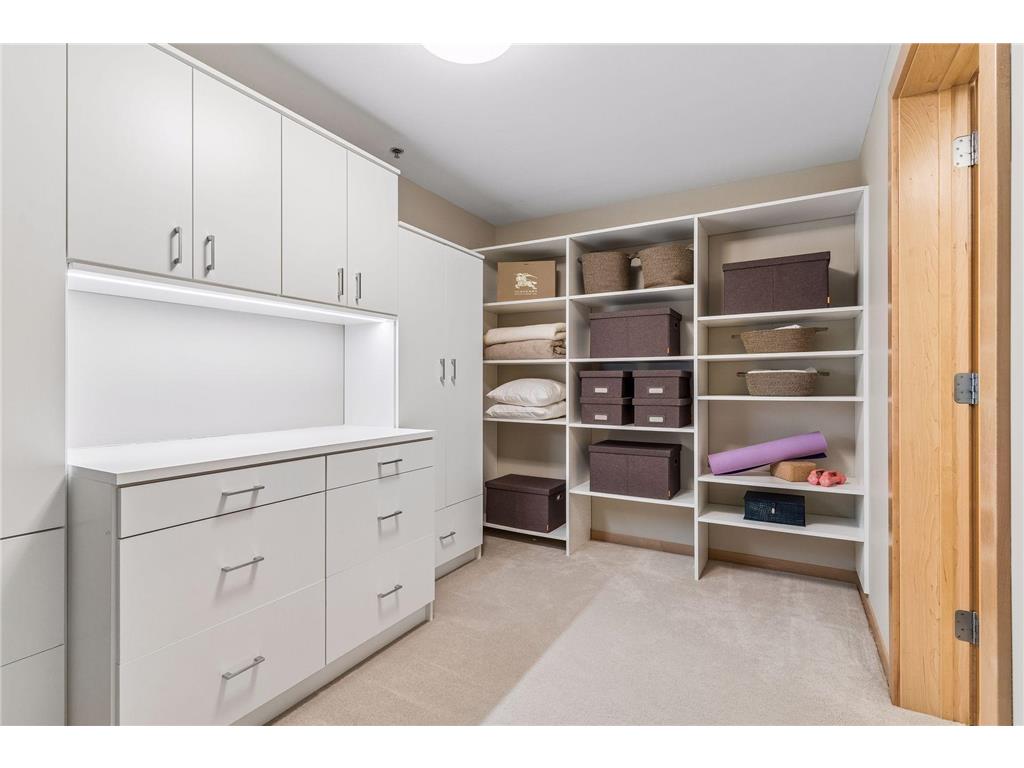 215 10th Avenue S #212 Minneapolis MN 55415 7008621 image39
