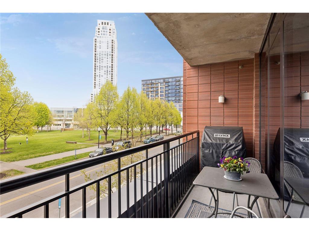 215 10th Avenue S #212 Minneapolis MN 55415 7008621 image5