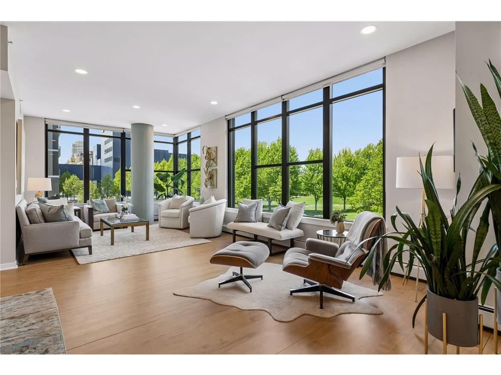 215 10th Avenue S #213 Minneapolis MN 55415 7062502 image6
