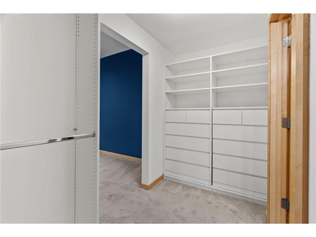 215 10th Avenue S #230 Minneapolis MN 55415 7037413 image18