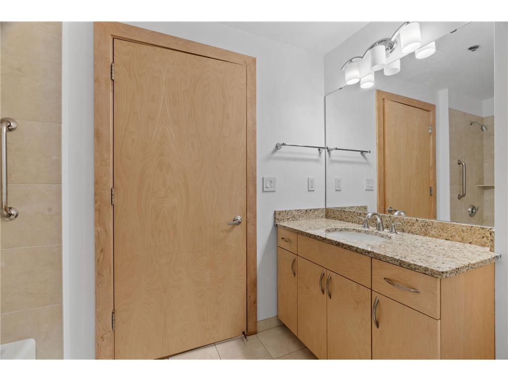 215 10th Avenue S #230 Minneapolis MN 55415 7037413 image21