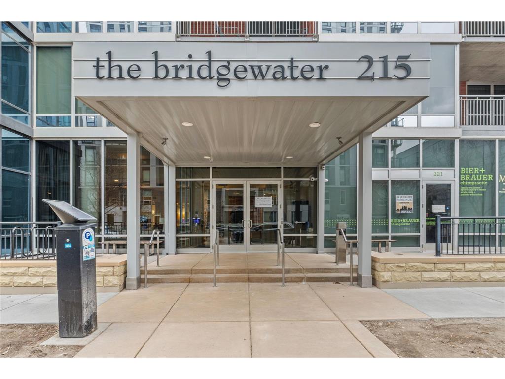 215 10th Avenue S #230 Minneapolis MN 55415 7037413 image30