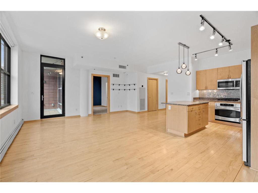 215 10th Avenue S #230 Minneapolis MN 55415 7037413 image8