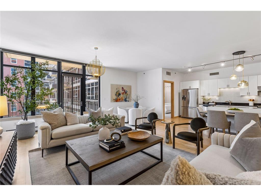 215 10th Avenue S #411 Minneapolis MN 55415 7052220 image1