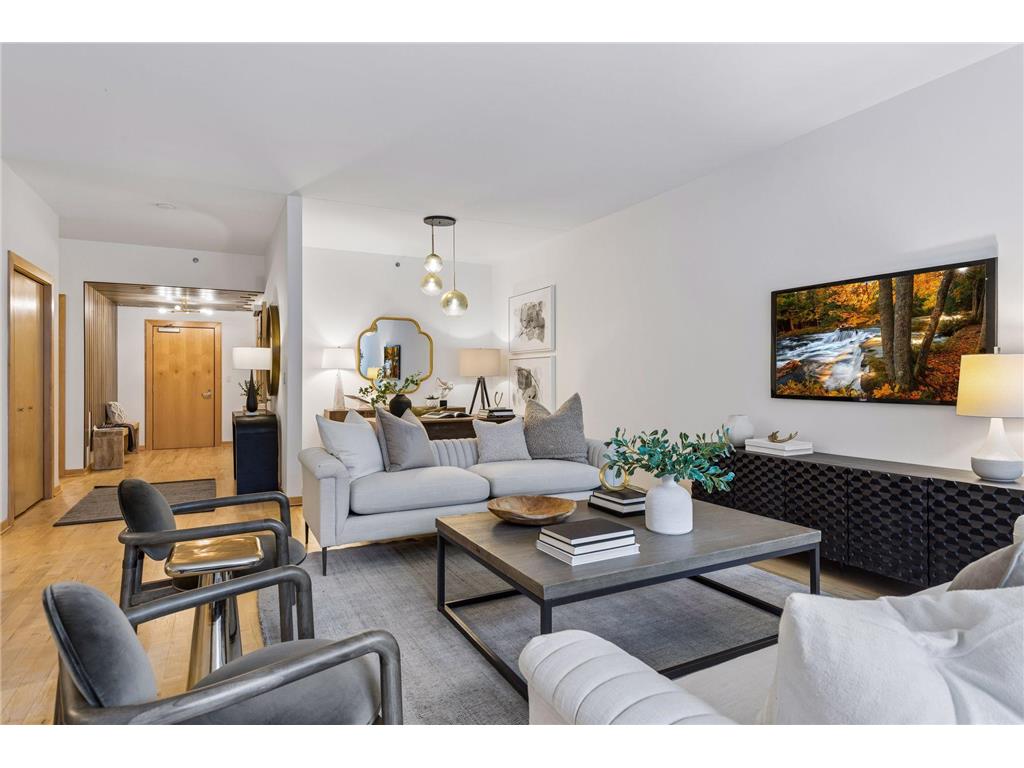 215 10th Avenue S #411 Minneapolis MN 55415 7052220 image11