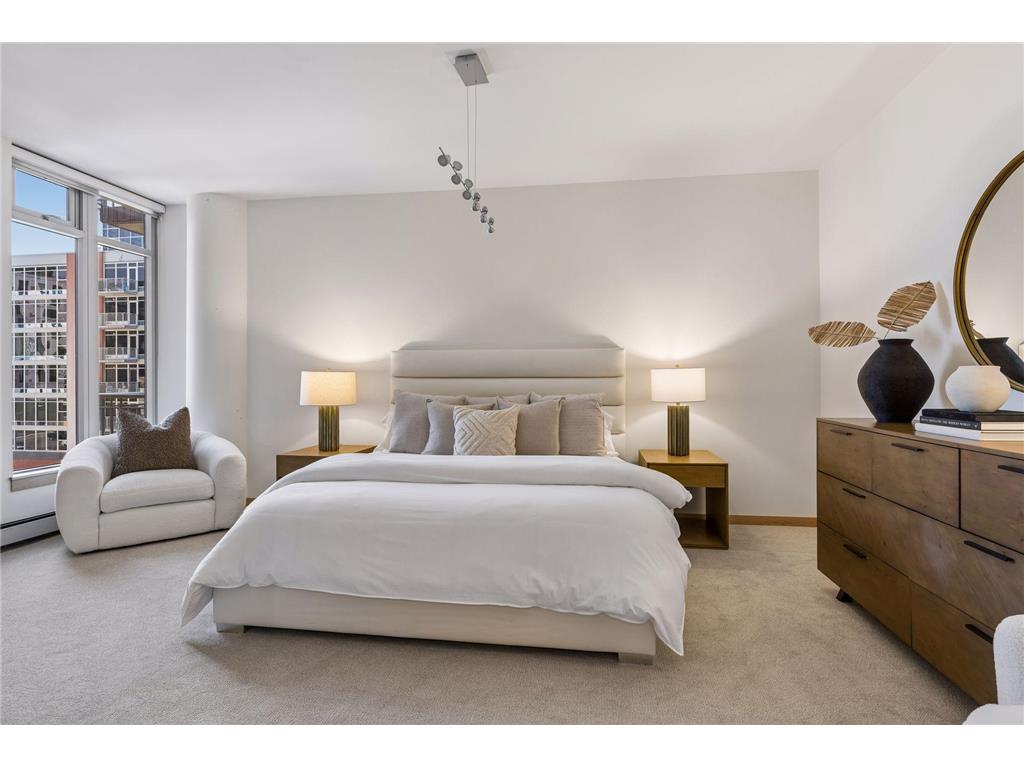 215 10th Avenue S #411 Minneapolis MN 55415 7052220 image25
