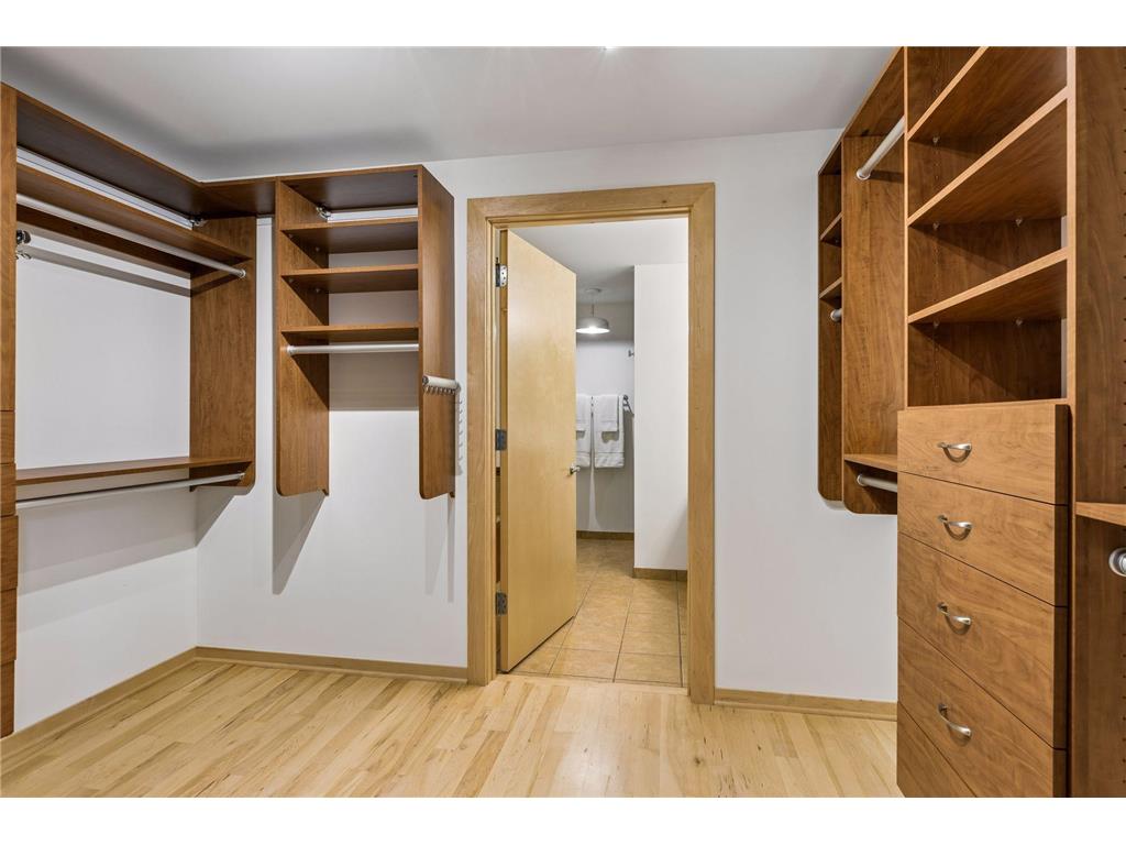 215 10th Avenue S #411 Minneapolis MN 55415 7052220 image30