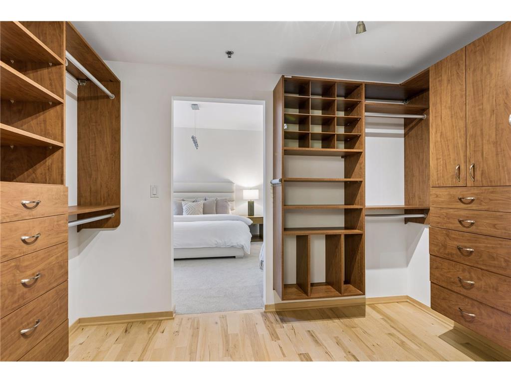215 10th Avenue S #411 Minneapolis MN 55415 7052220 image31