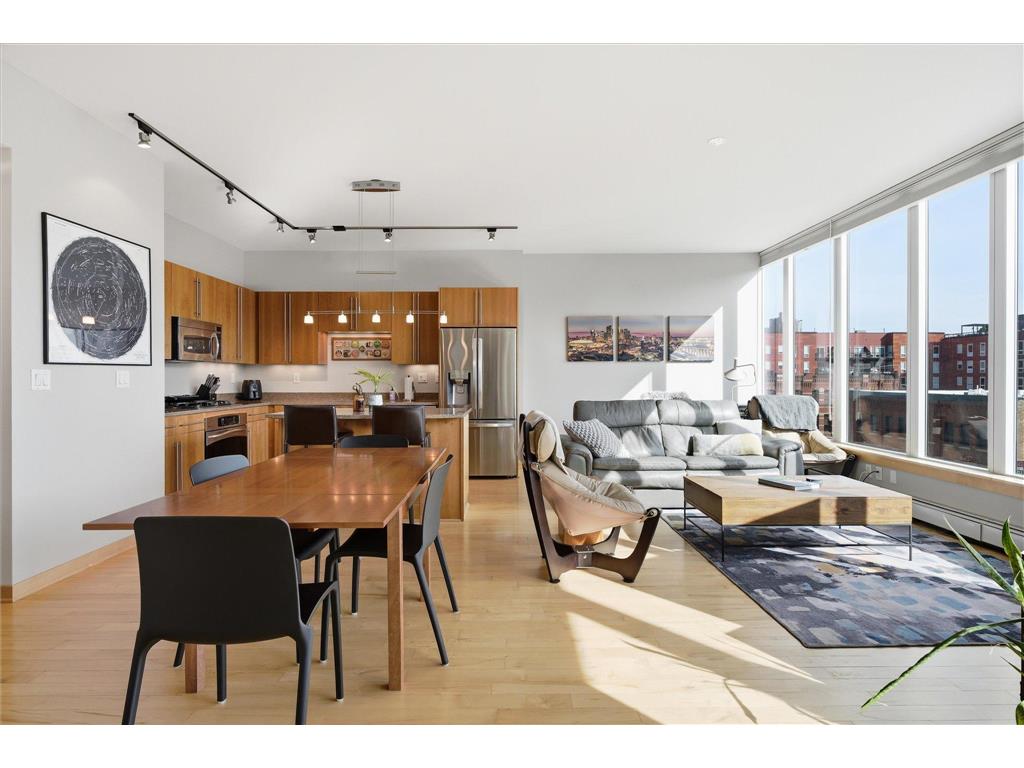 215 10th Avenue S #528 Minneapolis MN 55415 7062970 image1
