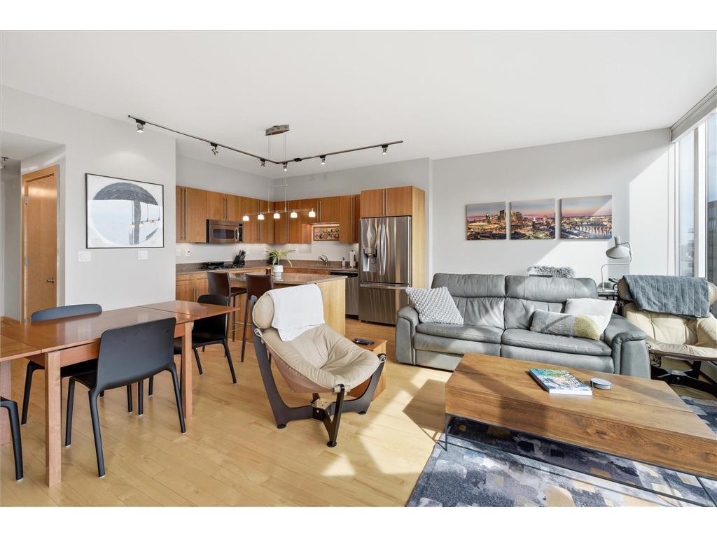 215 10th Avenue S #528 Minneapolis MN 55415 7062970 image22