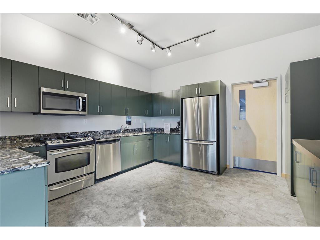 215 10th Avenue S #528 Minneapolis MN 55415 7062970 image47