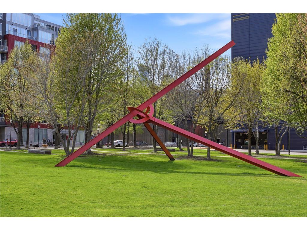 215 10th Avenue S #528 Minneapolis MN 55415 7062970 image68