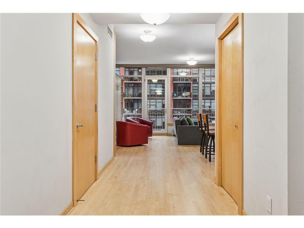 215 10th Avenue S #533 Minneapolis MN 55415 7012255 image5