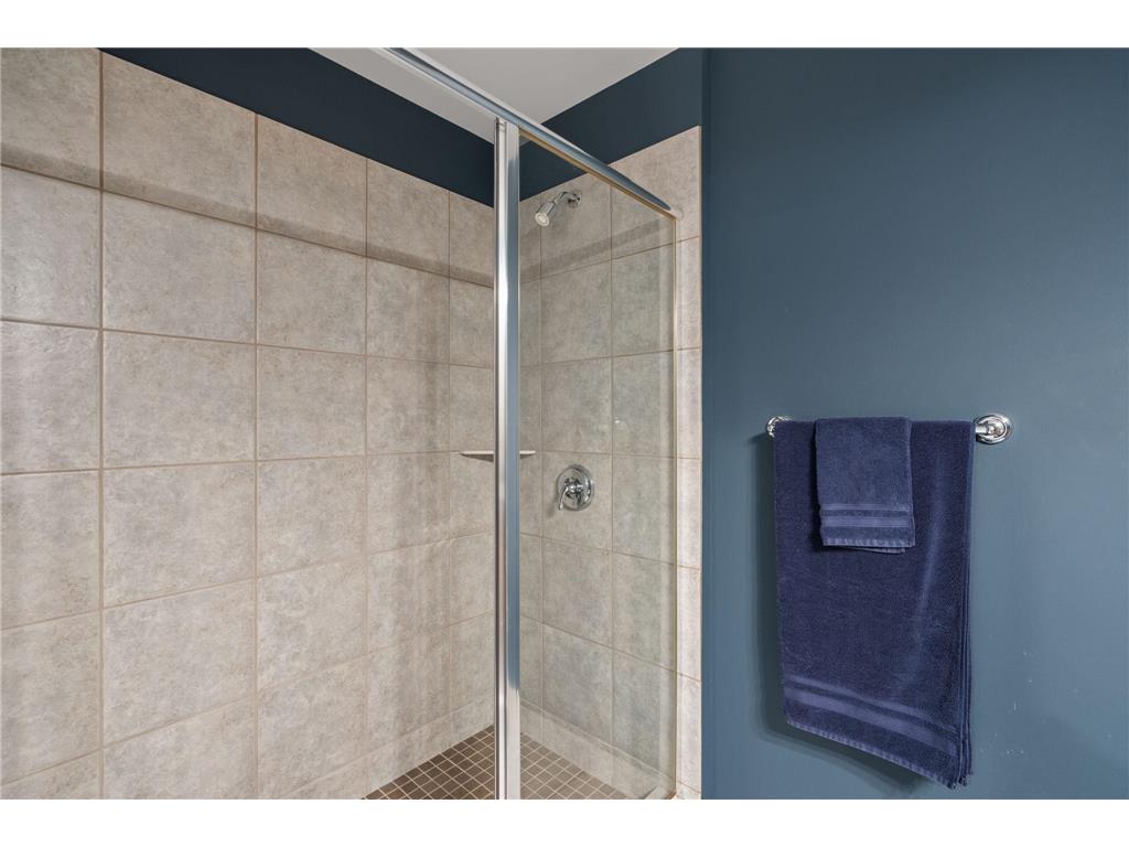 215 10th Avenue S #703 Minneapolis MN 55415 7031766 image21