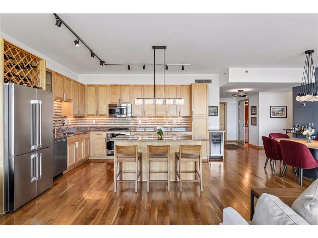215 10th Avenue S #708 Minneapolis MN 55415 7050013 image21
