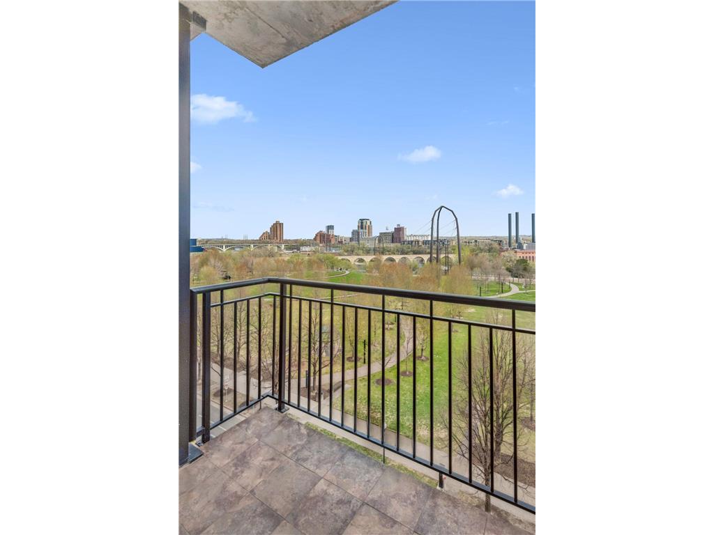 215 10th Avenue S #708 Minneapolis MN 55415 7050013 image5