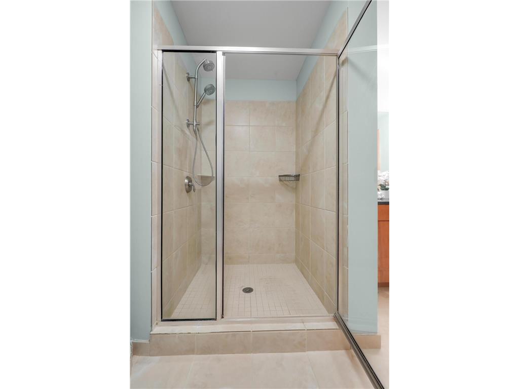 215 10th Avenue S #727 Minneapolis MN 55415 7044236 image15