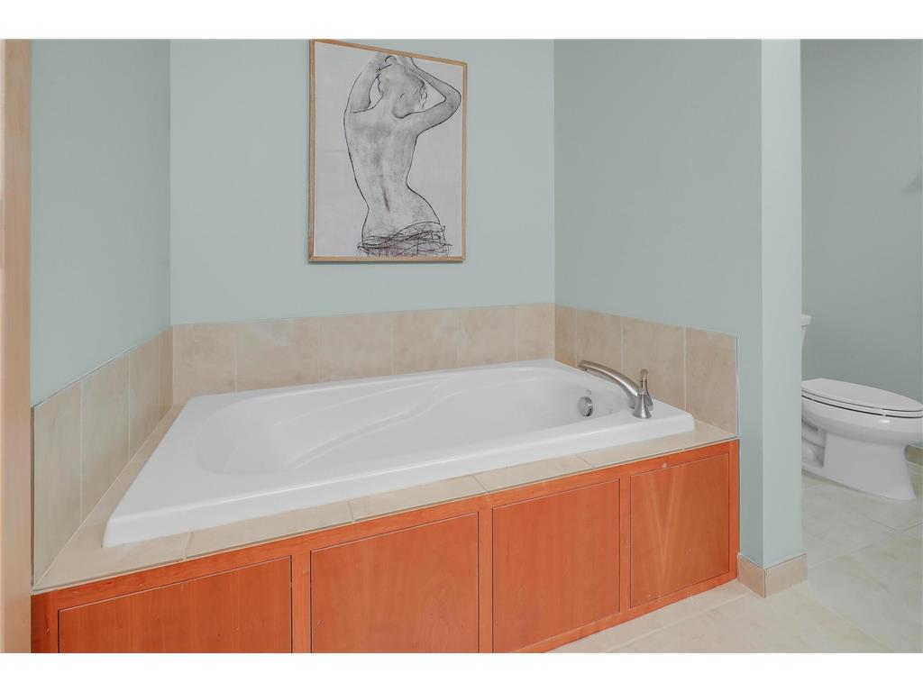 215 10th Avenue S #727 Minneapolis MN 55415 7044236 image21