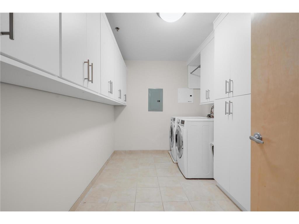 215 10th Avenue S #727 Minneapolis MN 55415 7044236 image26