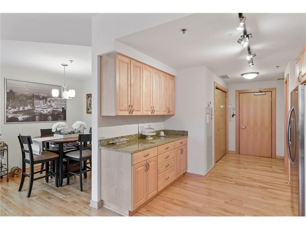 215 10th Avenue S #735 Minneapolis MN 55415 7073695 image8