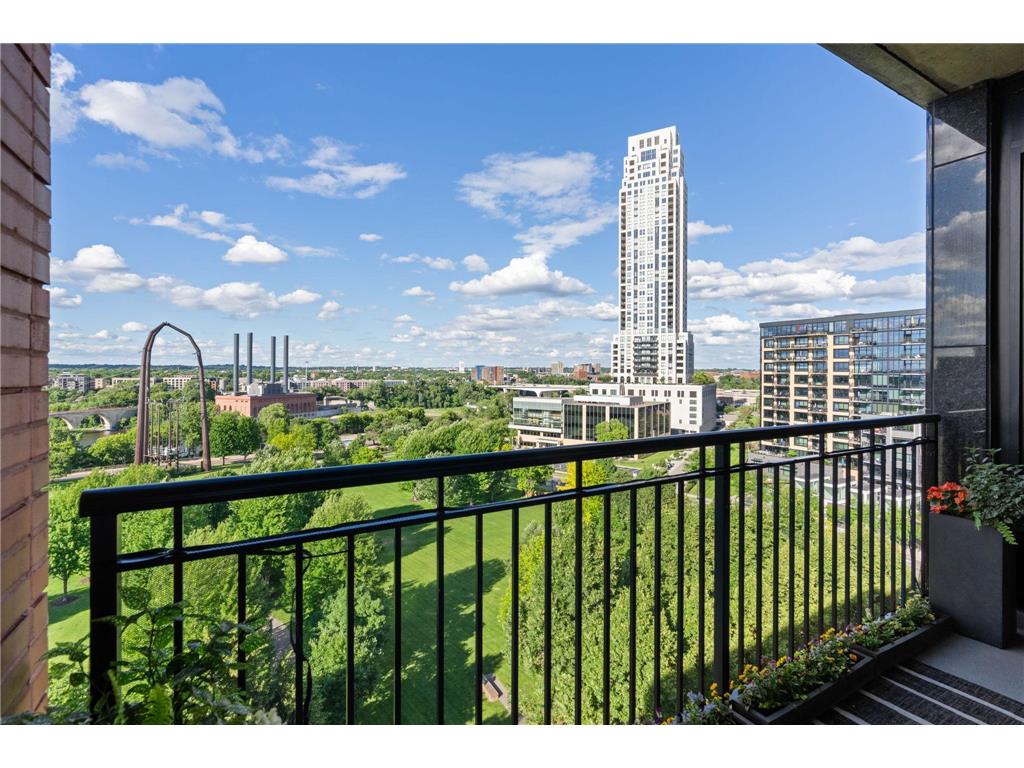 215 10th Avenue S #910 Minneapolis MN 55415 7049610 image17
