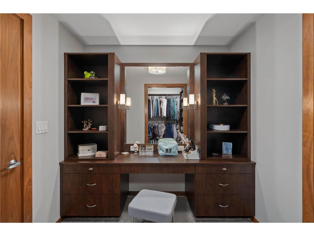 215 10th Avenue S #910 Minneapolis MN 55415 7049610 image44