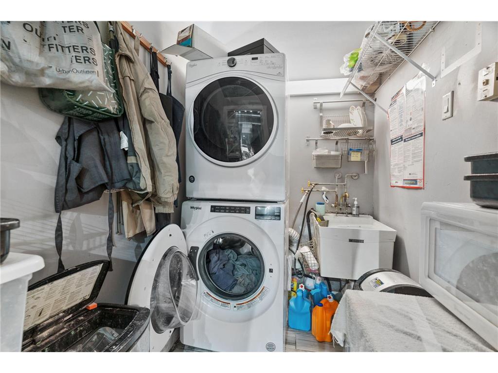 215 10th Avenue S Minneapolis MN 55415 6676468 image15