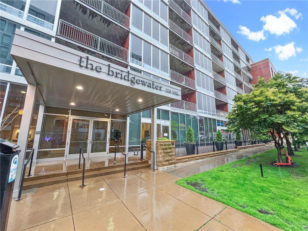 215 10th Avenue S Minneapolis MN 55415 6676468 image17
