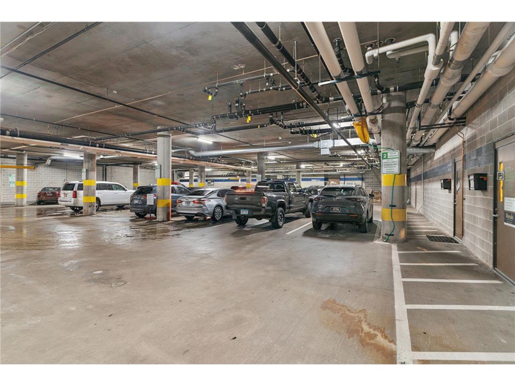 215 10th Avenue S Minneapolis MN 55415 6676468 image19