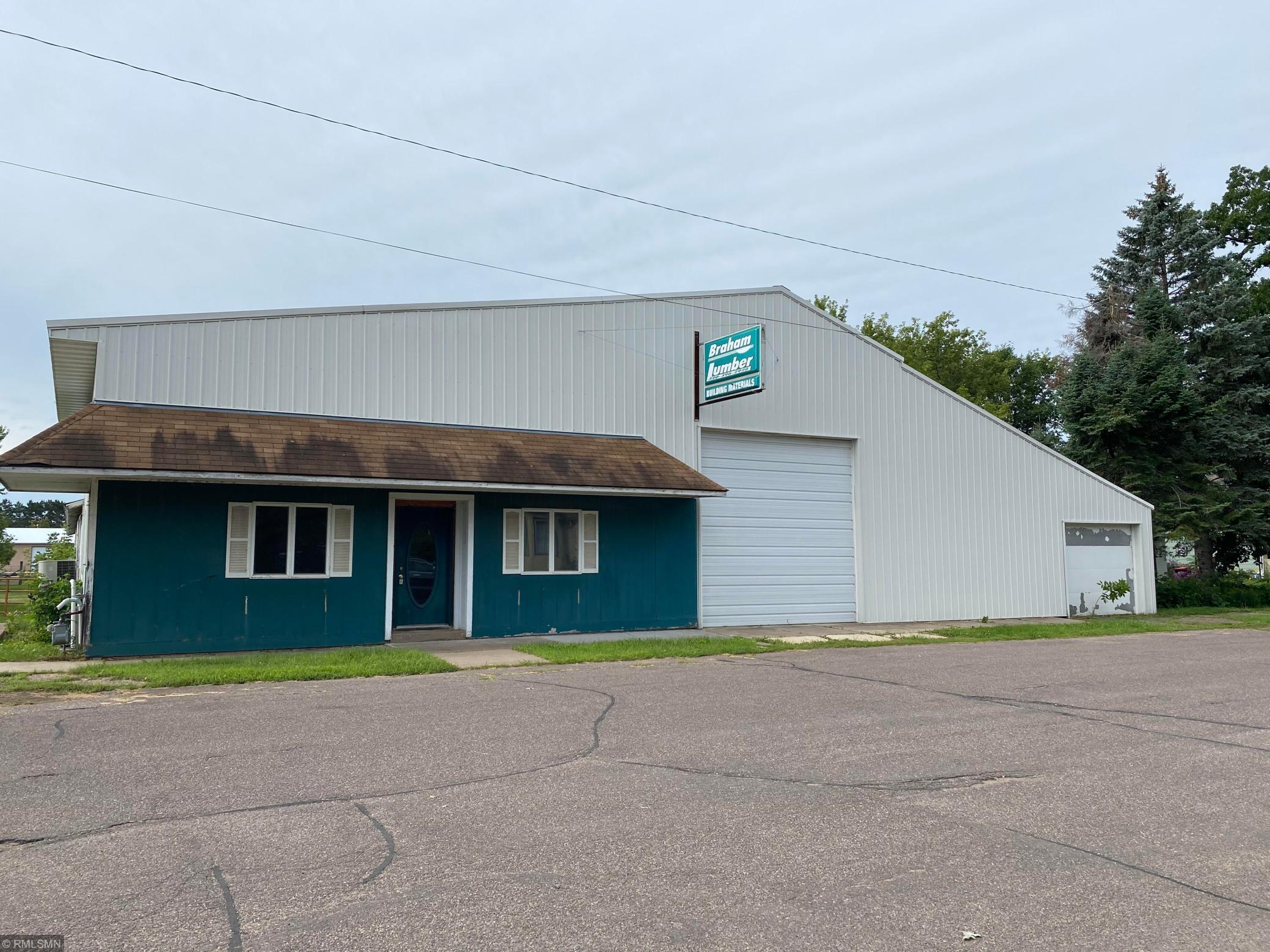 215 2nd Street SW, Braham, MN 55006 MLS 5638724 Edina Realty