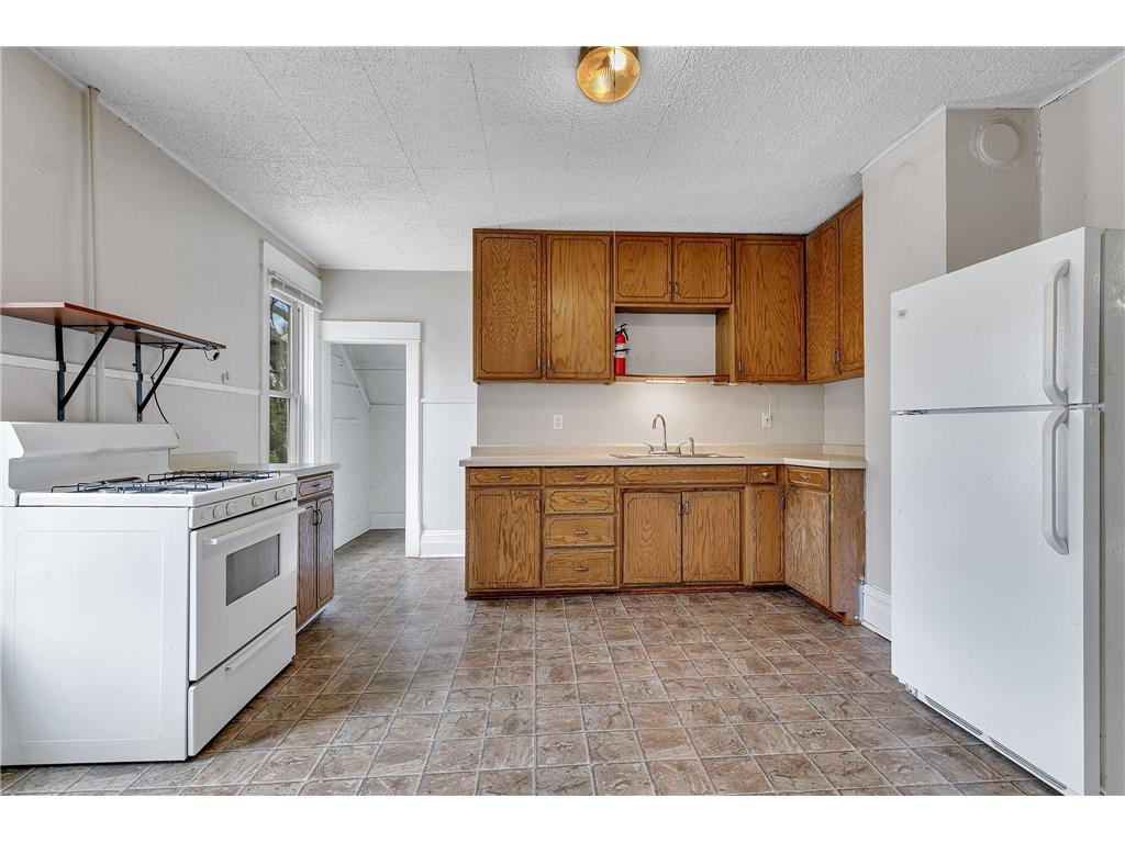 215 3rd Avenue NE Saint Cloud MN 56304 7065322 image13