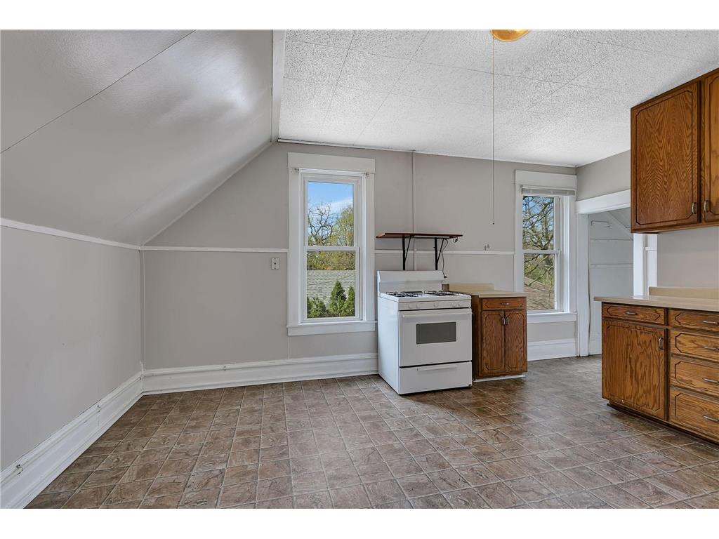 215 3rd Avenue NE Saint Cloud MN 56304 7065322 image15