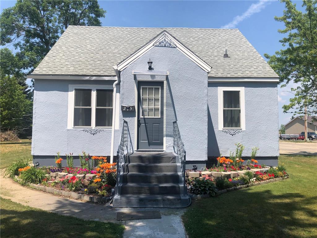 215 3rd Street NW Wadena MN 56482 6385487 image1