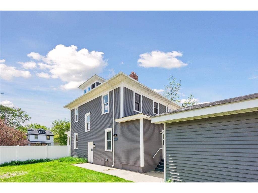 215 3rd Street SE Cokato MN 55321 7075907 image36
