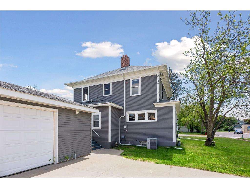 215 3rd Street SE Cokato MN 55321 7075907 image37