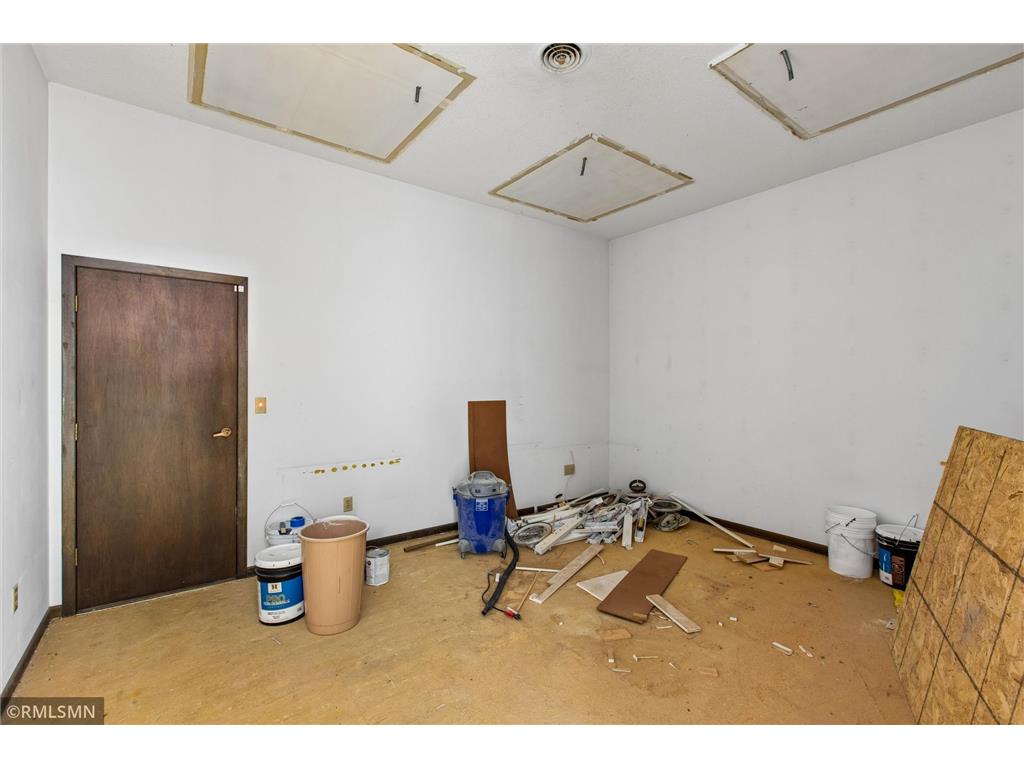 215 4th Street N Cannon Falls MN 55009 7043049 image33