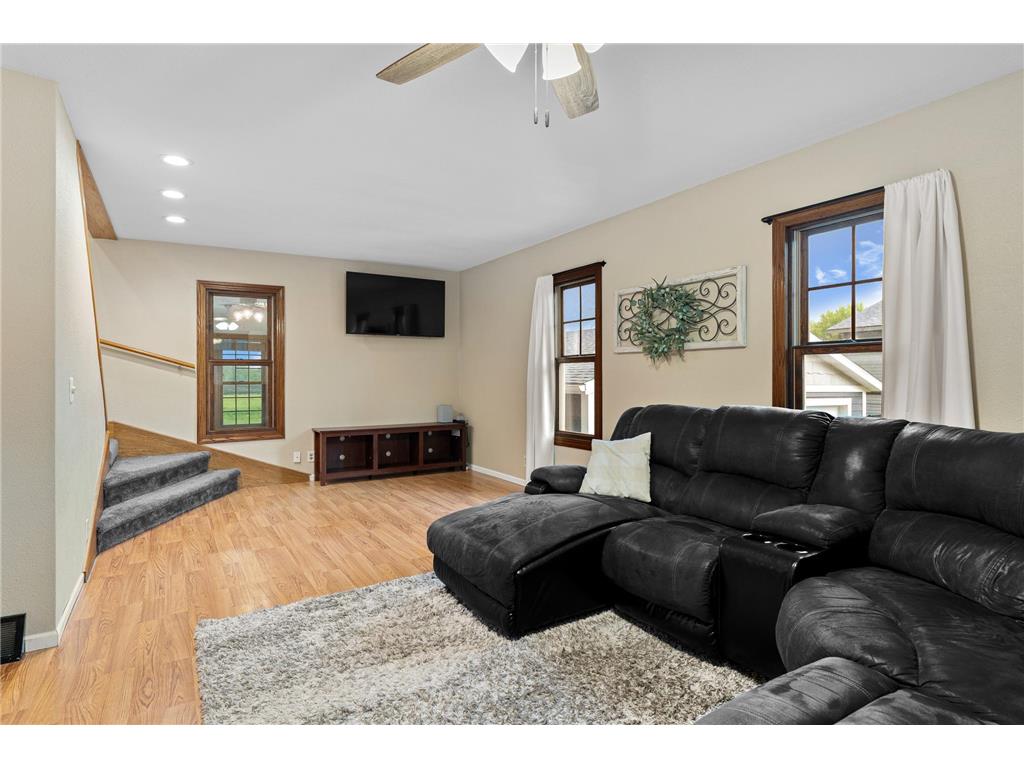 215 5th Avenue NE Blooming Prairie Twp MN 55917 7078296 image17