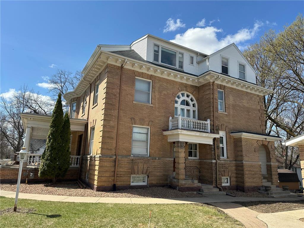 215 5th Street S Montevideo MN 56265 6720917 image4