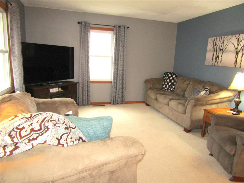 215 7th Street Dawson MN 56232 7032572 image20